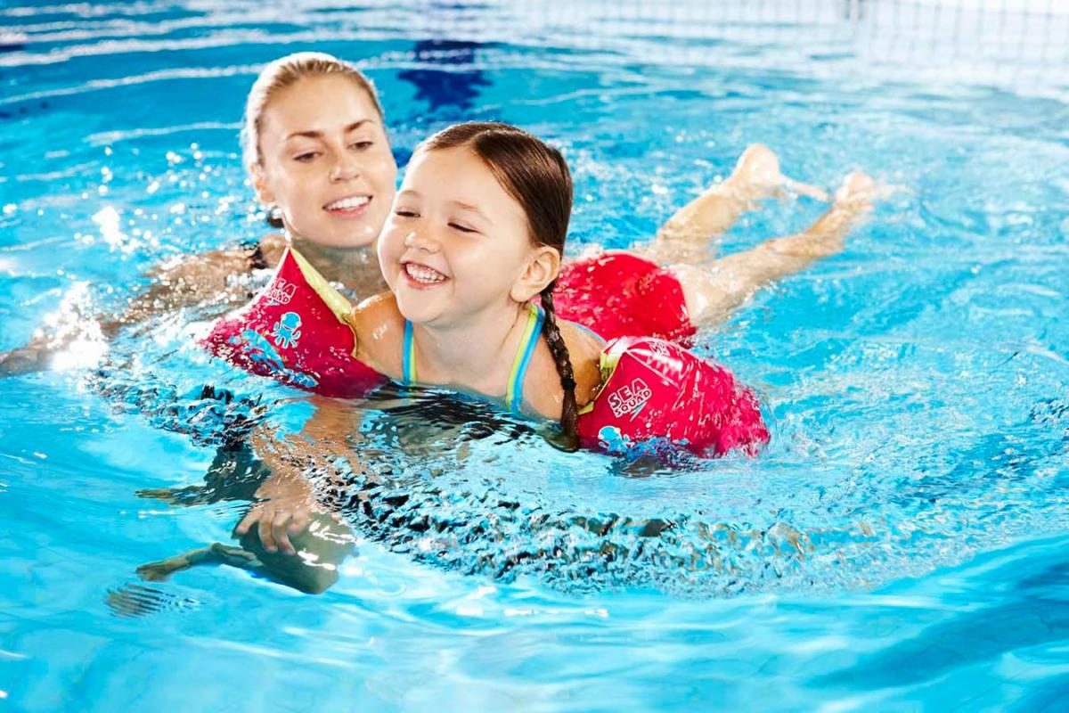 Kết quả hình ảnh cho 5 Lý do trẻ cần học bơi ngay lập tức